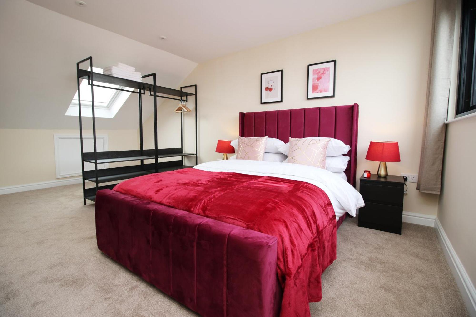 Luxury 4 Bedroom 4 Ensuite Home In Penarth Cardiff Exterior foto