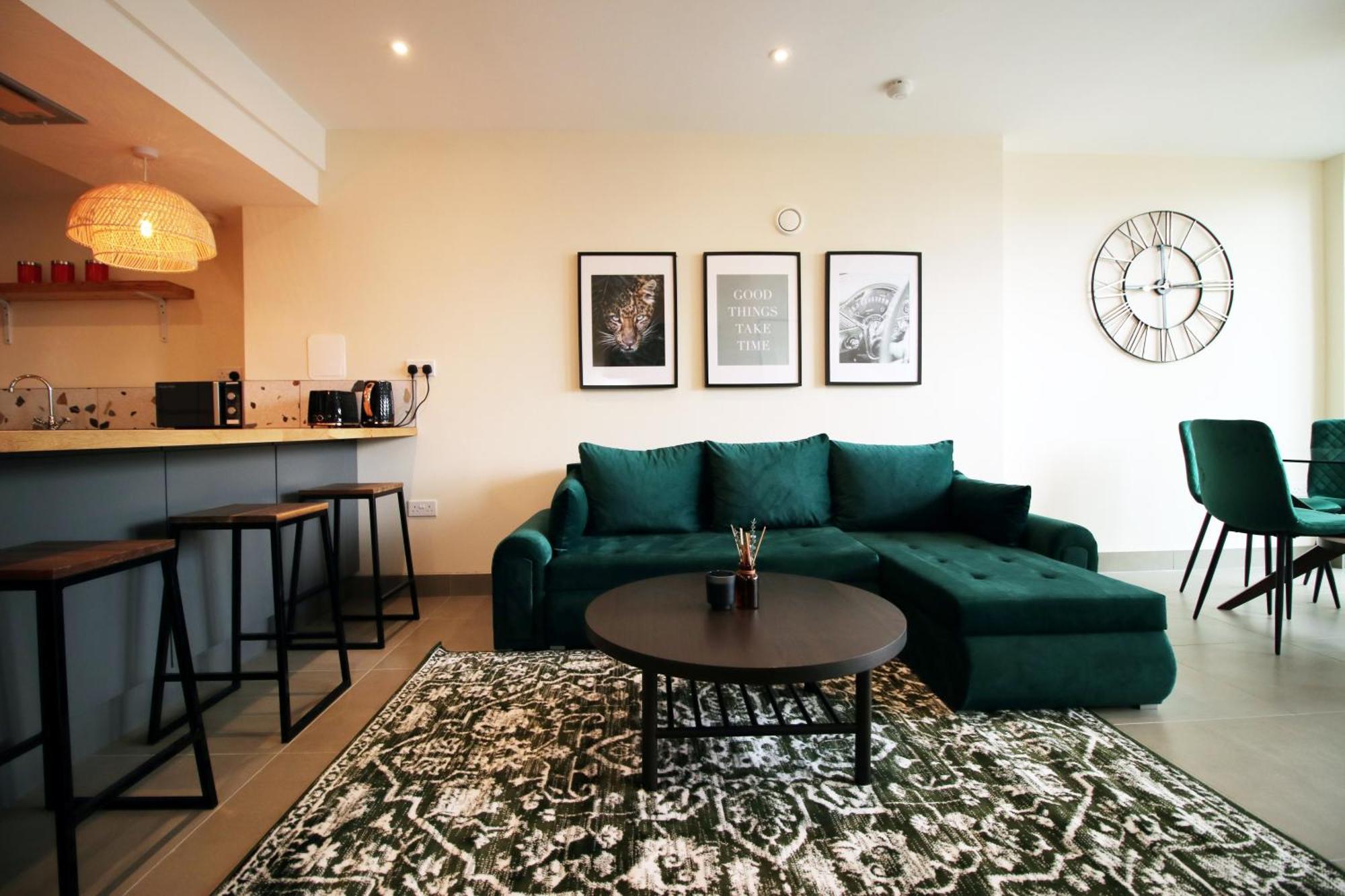 Luxury 4 Bedroom 4 Ensuite Home In Penarth Cardiff Exterior foto