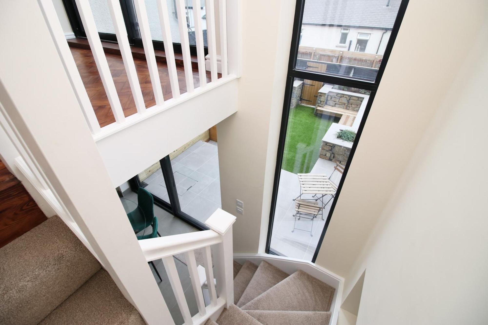 Luxury 4 Bedroom 4 Ensuite Home In Penarth Cardiff Exterior foto