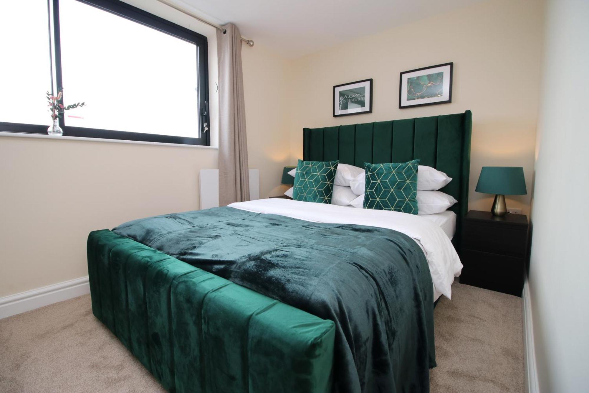 Luxury 4 Bedroom 4 Ensuite Home In Penarth Cardiff Exterior foto