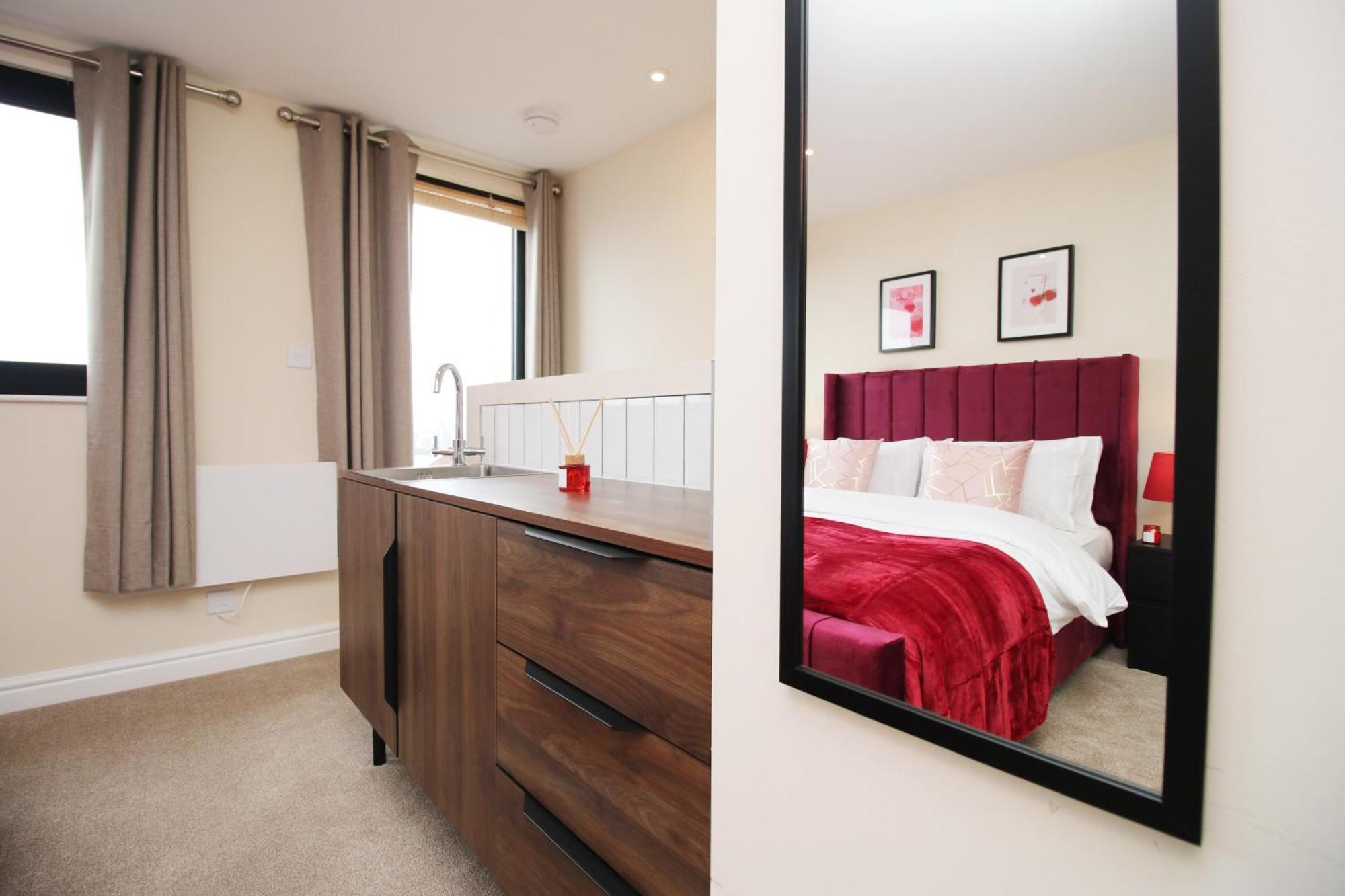 Luxury 4 Bedroom 4 Ensuite Home In Penarth Cardiff Exterior foto